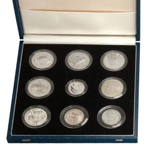 1995 International Coin Collection 50th Anniversary of WWII - Silver Coins